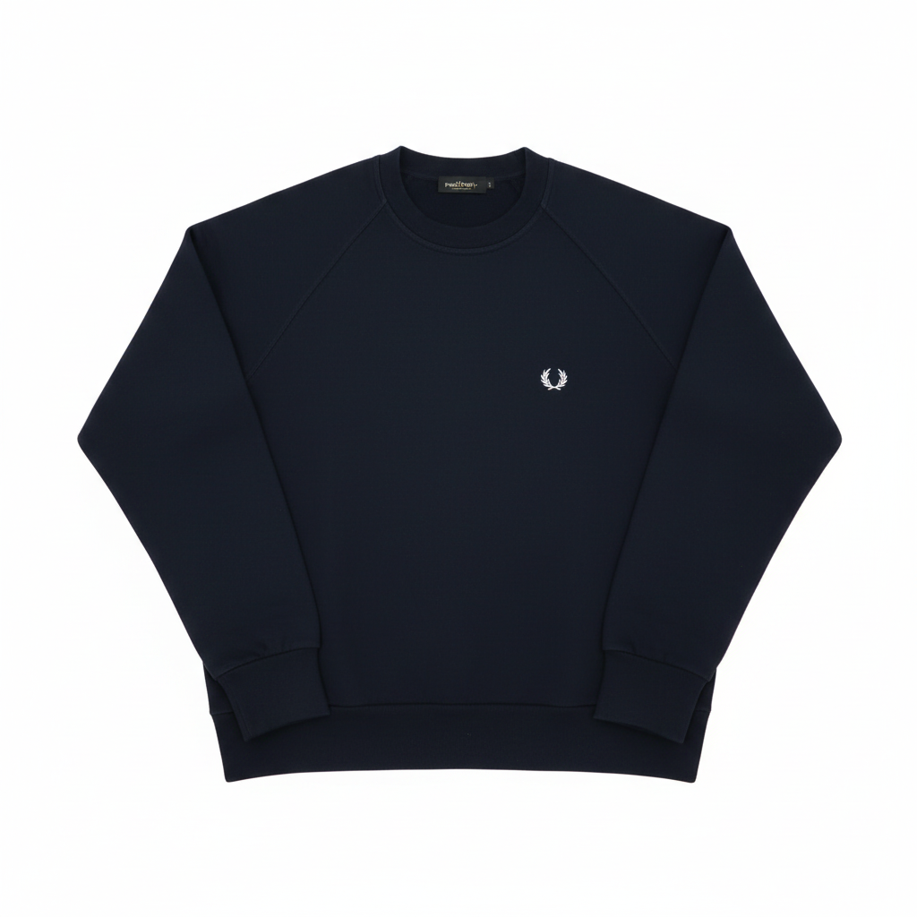Navy Sweatshirt auf weißem Hintergrund
